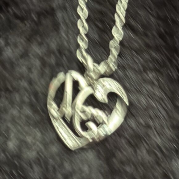 Silver toned MOM NECKLACE - Picture 5 of 6